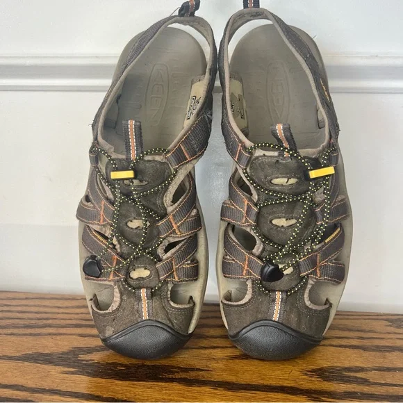Keen Kanyon Men's Hiking Waterproof Sport Sandals Size 10.5 Straps Shoes Outdoor - Picture 6 of 16